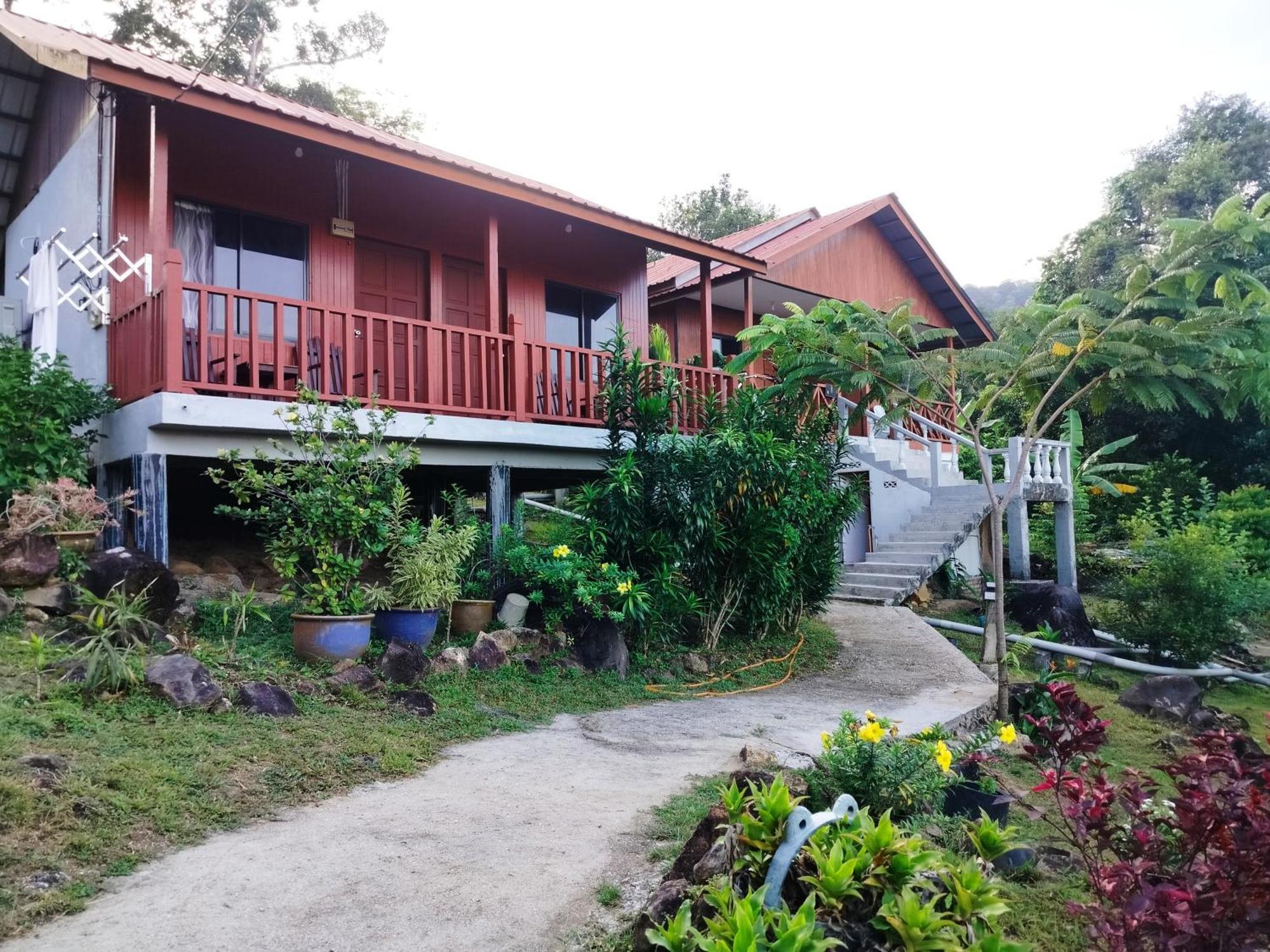 Restu Chalet Tioman Kampong Ayer Batang Εξωτερικό φωτογραφία